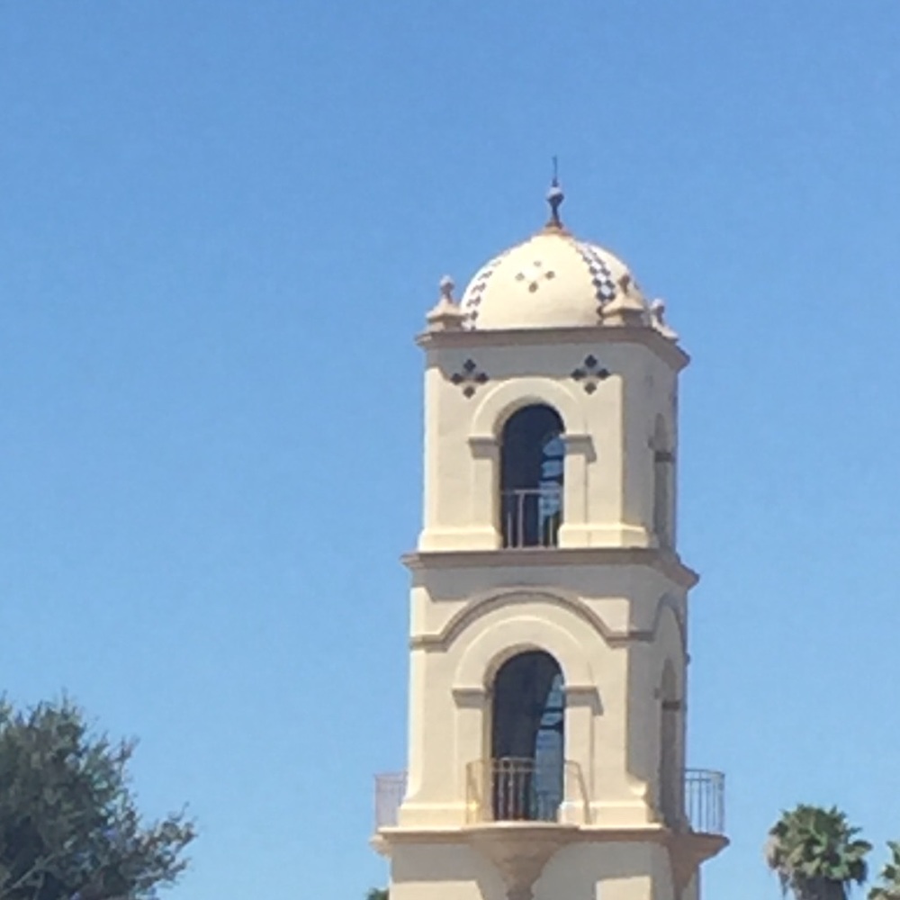 Meet your Posher, Avery